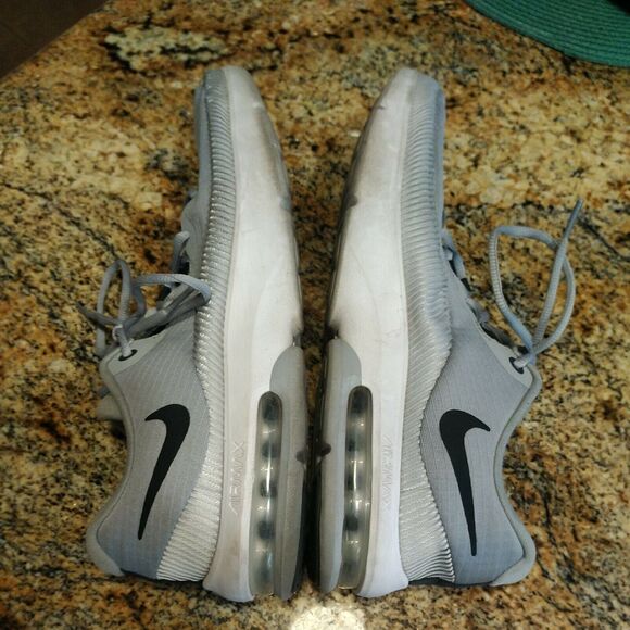 Nike Air Max Advantage 2 AA7396 010 GREY MENS SHOES SIZE 11 running shoes - Picture 7 of 12